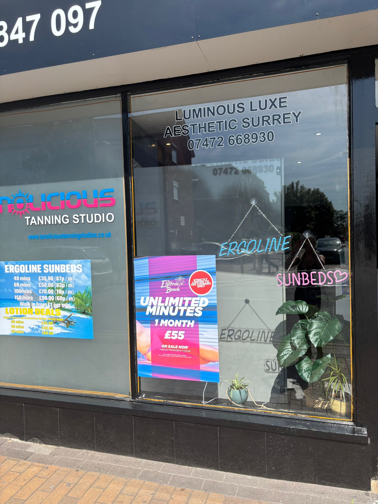 Tanolicious Shop Front